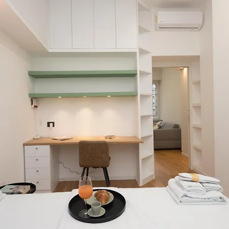 Isola-garibaldi Newly Renovated 1 Bedroom By Rentopolis Appartement Milaan