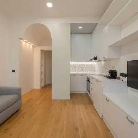 Apartman Isola-garibaldi Newly Renovated 1 Bedroom By Rentopolis