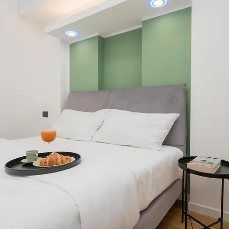 Isola-garibaldi Newly Renovated 1 Bedroom By Rentopolis Apartman *